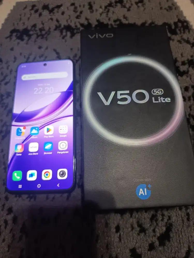 Vivo V50 Lite 5G 8/256 3 Bulan Pakai