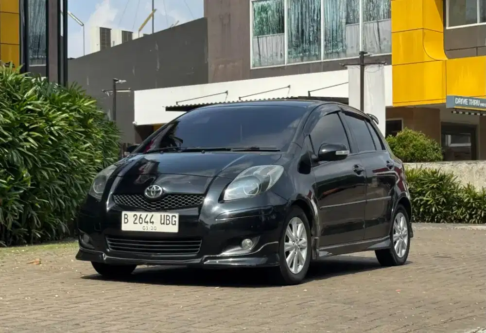 Toyota Yaris S Limited Matic A/T 2009 Hitam Good Condition