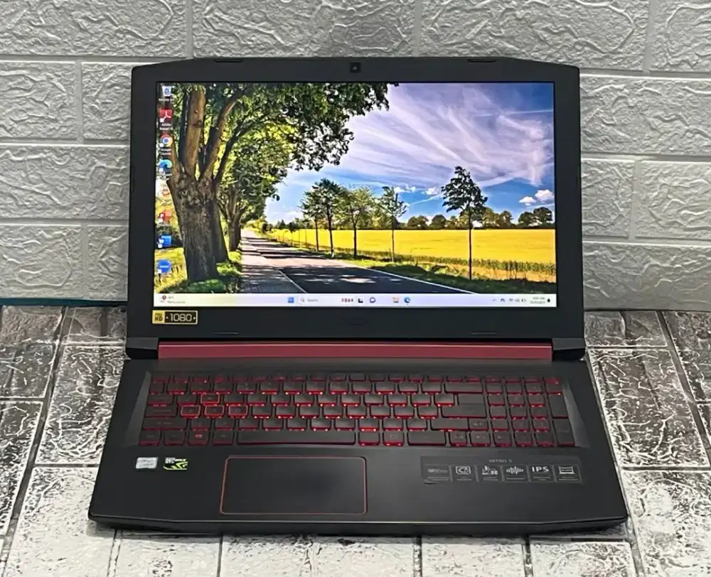 Jual Laptop Acer Nitro 5 AN515-52 Ram 16GB SSD 256GB
