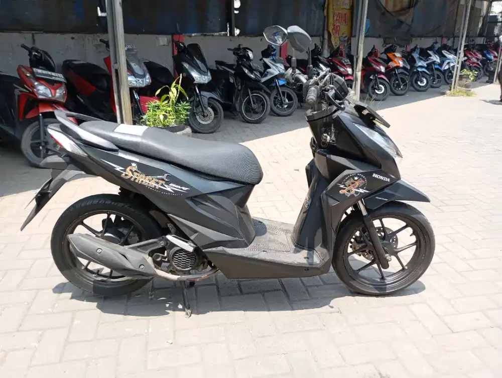 [PROMO OKT] Honda beat street Tahun 2021 Surat Komplit