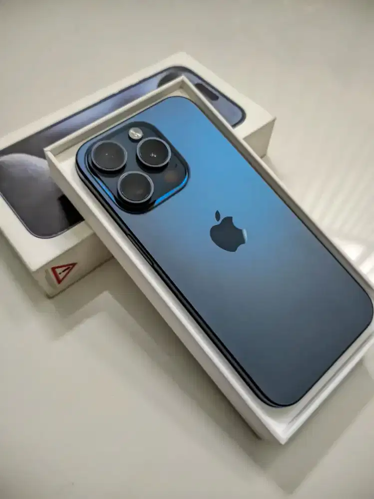 iPhone 15 pro 128gb iBox