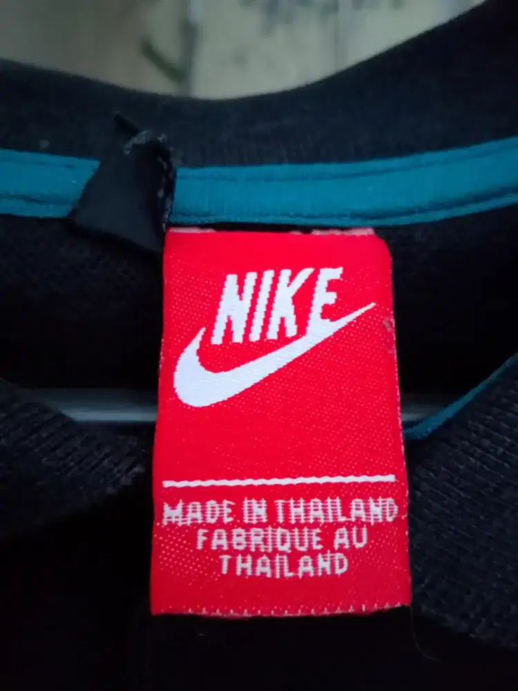 Dijual baju kaos t-shirt kerah Nike FC black ukuran ( M)
