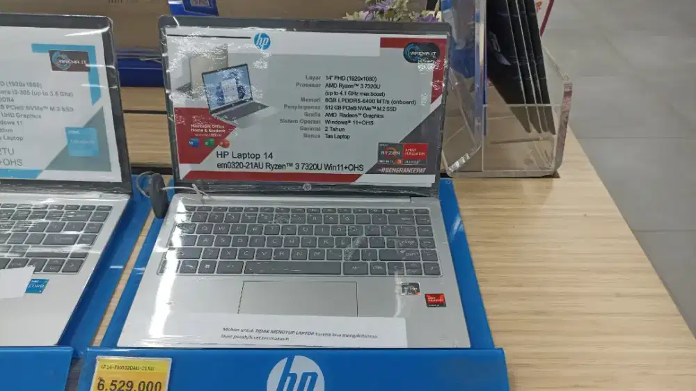 Laptop HP 14 8/512GB