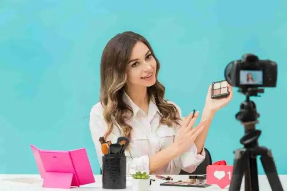 Host live tiktok shopee