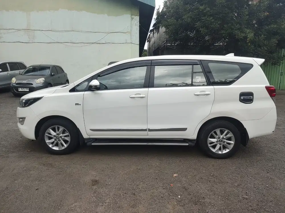 Toyota Kijang Innova 2018 Bensin