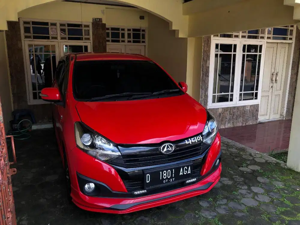 Daihatsu Ayla R Deluxe Manual 2017