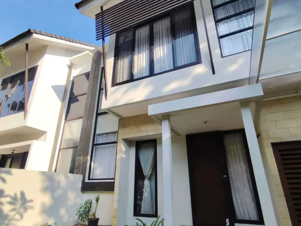 Dijual Rumah siap huni lokasi strategis di Discovery Bintaro