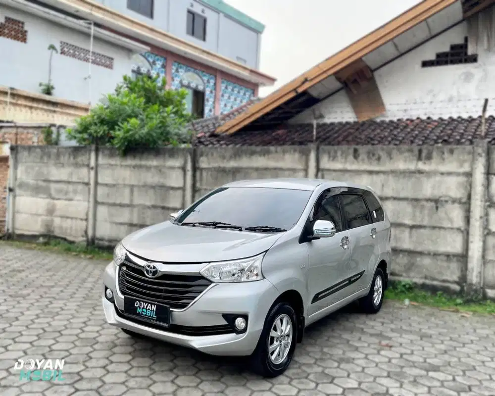 TOYOTA Avanza G 1.3 Matic 2017 - Silver Tangan 1 Dr Baru
