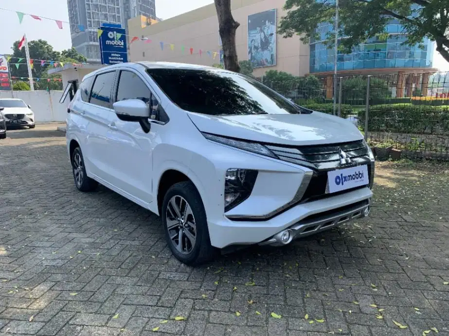 DP MURAH Mitsubishi Xpander 1.5 Sport Bensin-MT 2019 Putih CKOWB