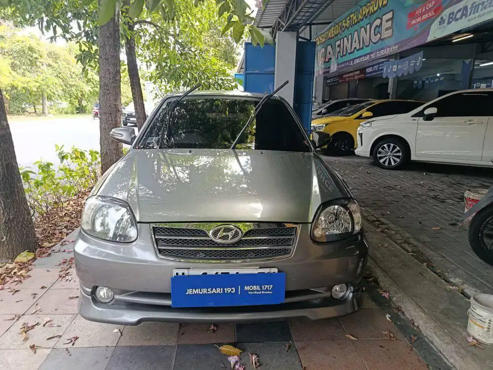 HYUNDAI AVEGA 1.5 AT 2013 
JL.RAYA JEMURSARI MOBIL 1717 SURABAYA