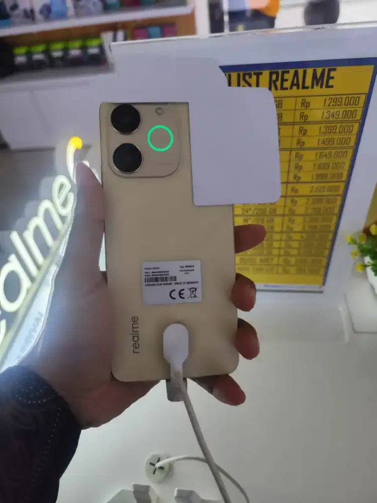 REALME NOTE 70 RAM 12GB ROM 128GB BATERAI 6300mAh