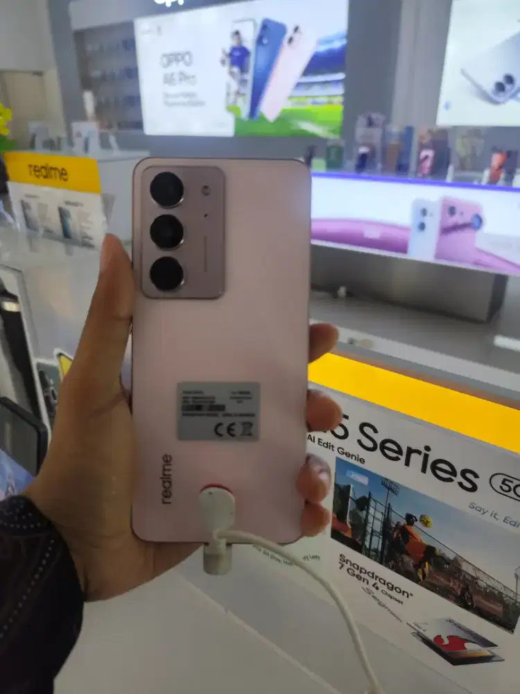 REALME C75x NFC RAM 8+16GB ROM 128GB (BARU)