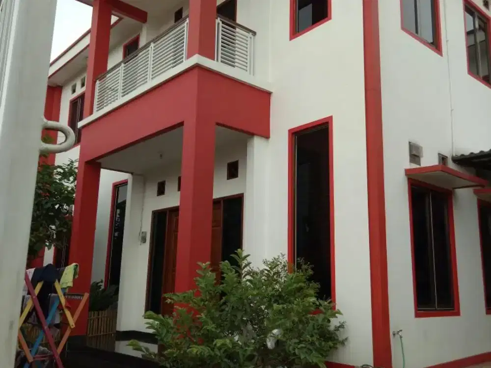 RUMAH DEKAT STASIUN PONDOK RANJI
