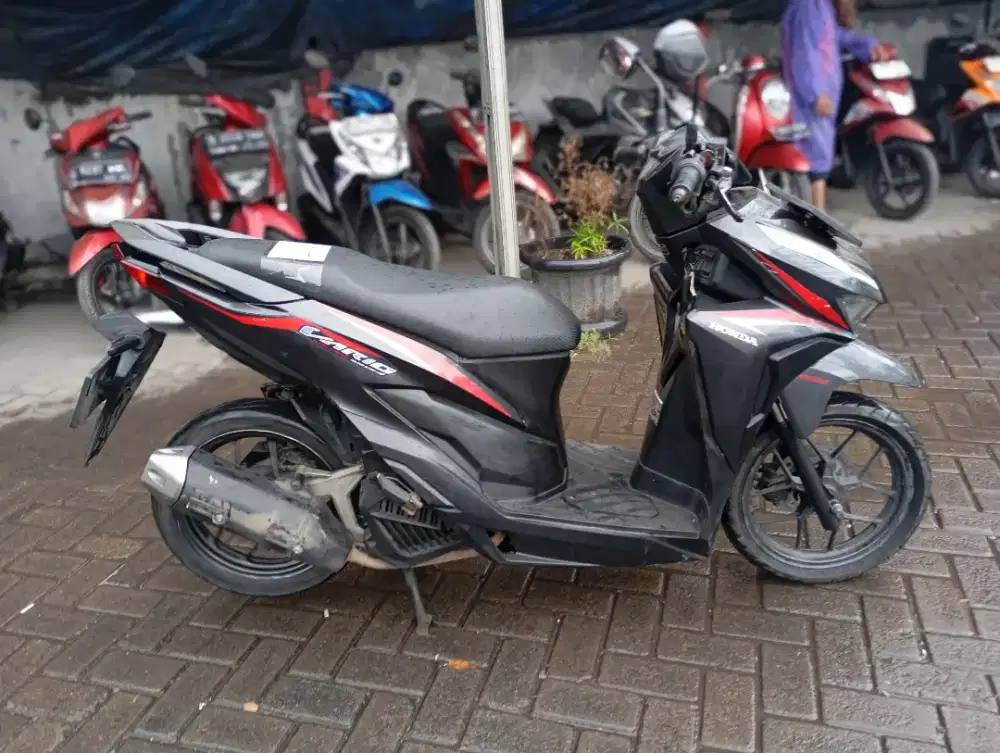 [PROMO OKT] Honda Vario 125 LED New Tahun 2019 Surat Komplit