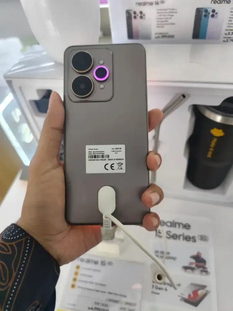 REALME 15PRO 5G RAM 12+12GB ROM 256GB