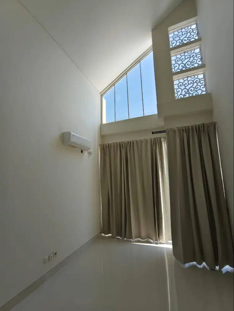 DISEWAKAN RUMAH ZIMBALI COSTA - BARU -KOSONGAN