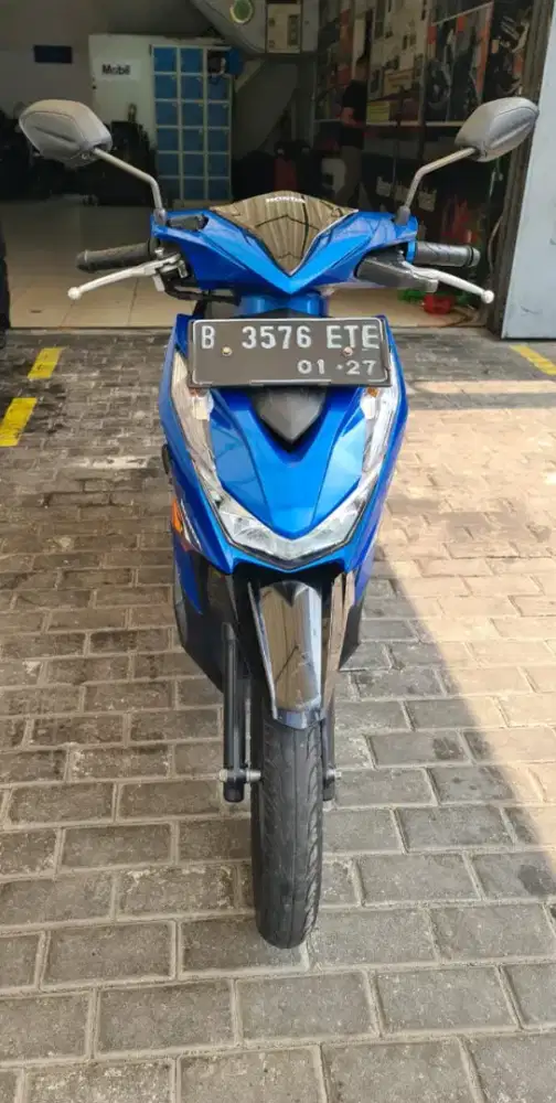 Honda deluxe 2022