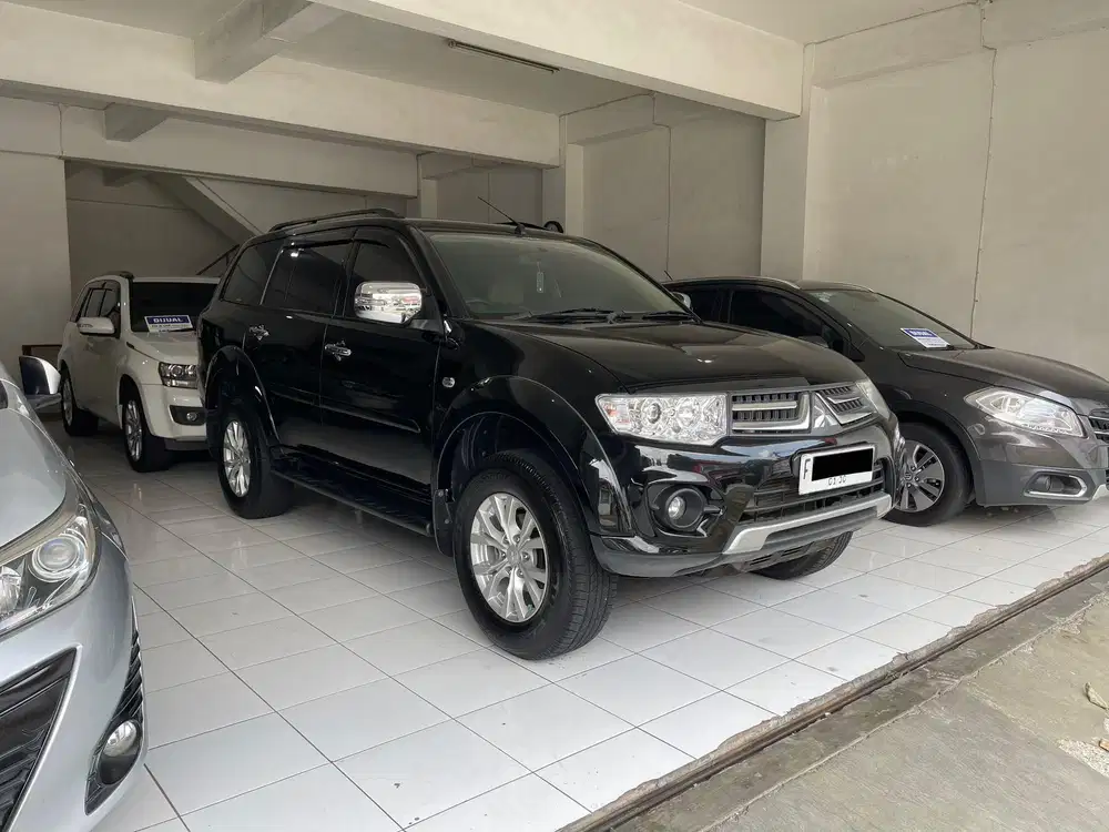 ANTIKKK...Pajero Exceed Matik Tahun 2014 Km 56.000 Plat F Kota