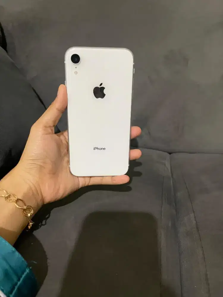 JUAL IPHONE XR 128 GB INTER ALL OPERATOR
