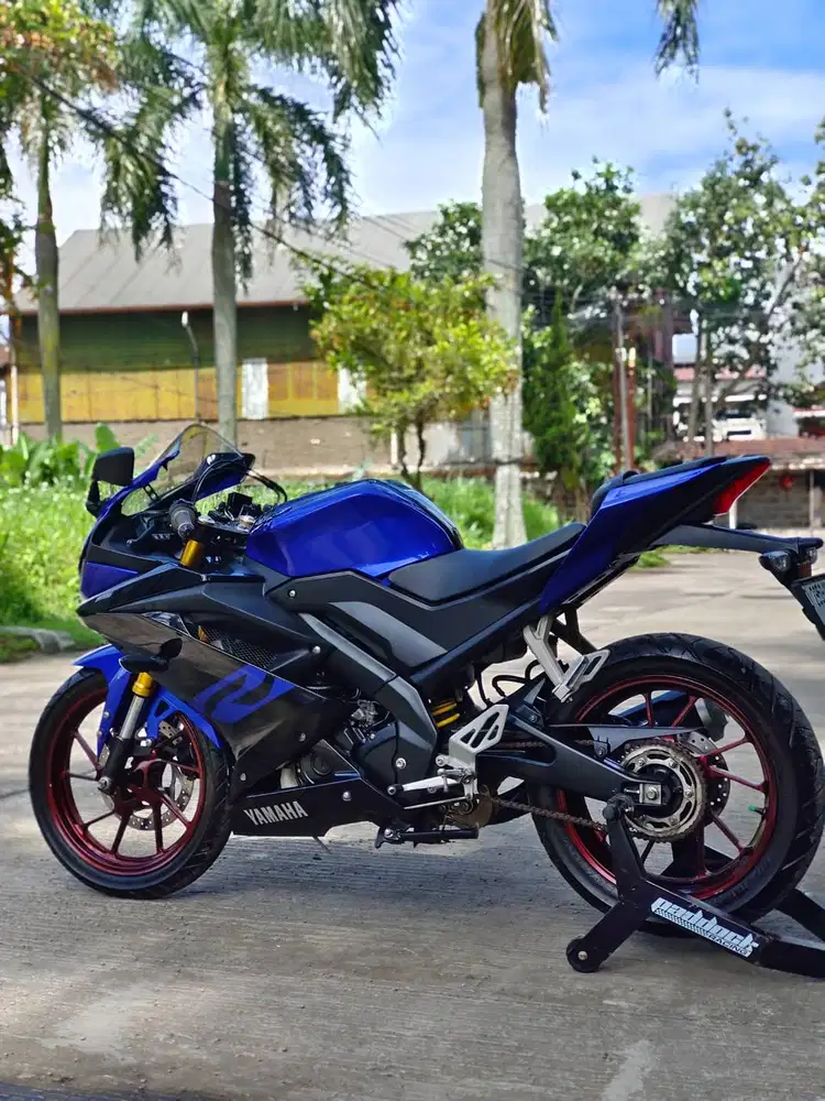 YAMAHA R15 V3 BLUE RACE 2019 KM RENDAH SUPER MULUS