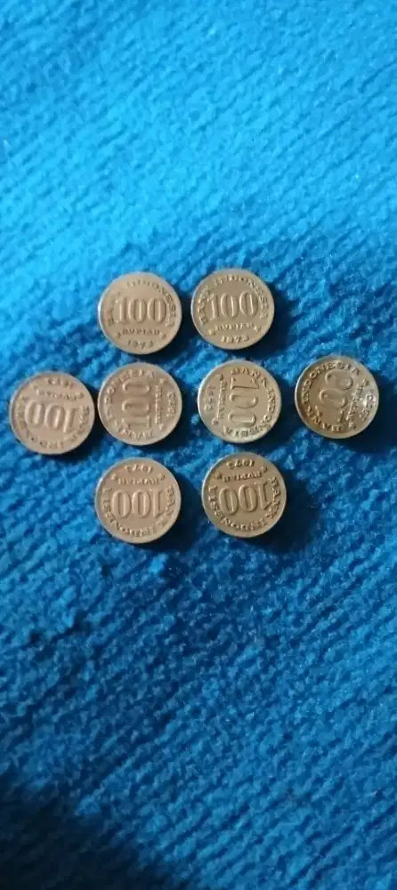 UANG KUNO 100 RUPIAH GADANG