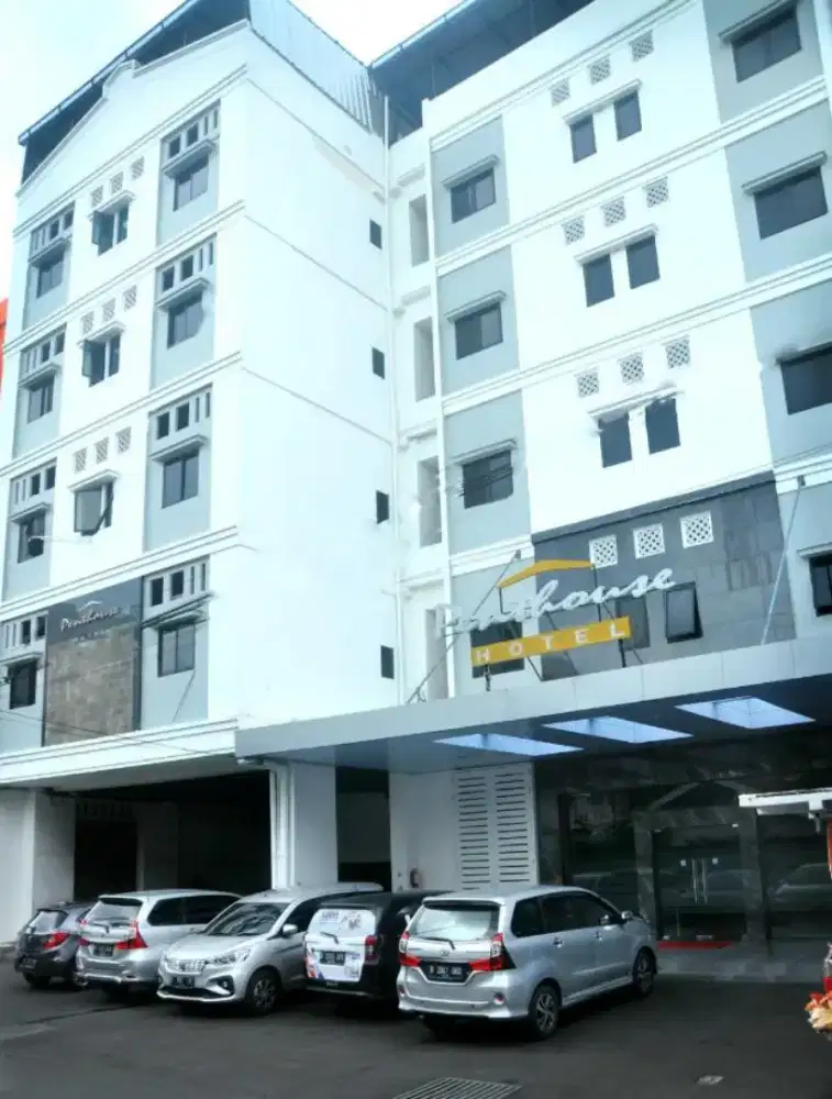 Dicari Roomboy/Housekeeping