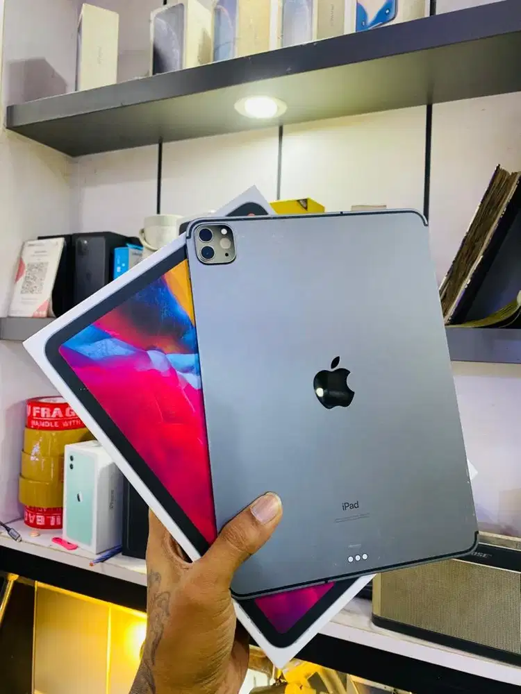Ipad pro 2020 (2rd Generation) 128GB ex ibox wifi+cellular fullset ori