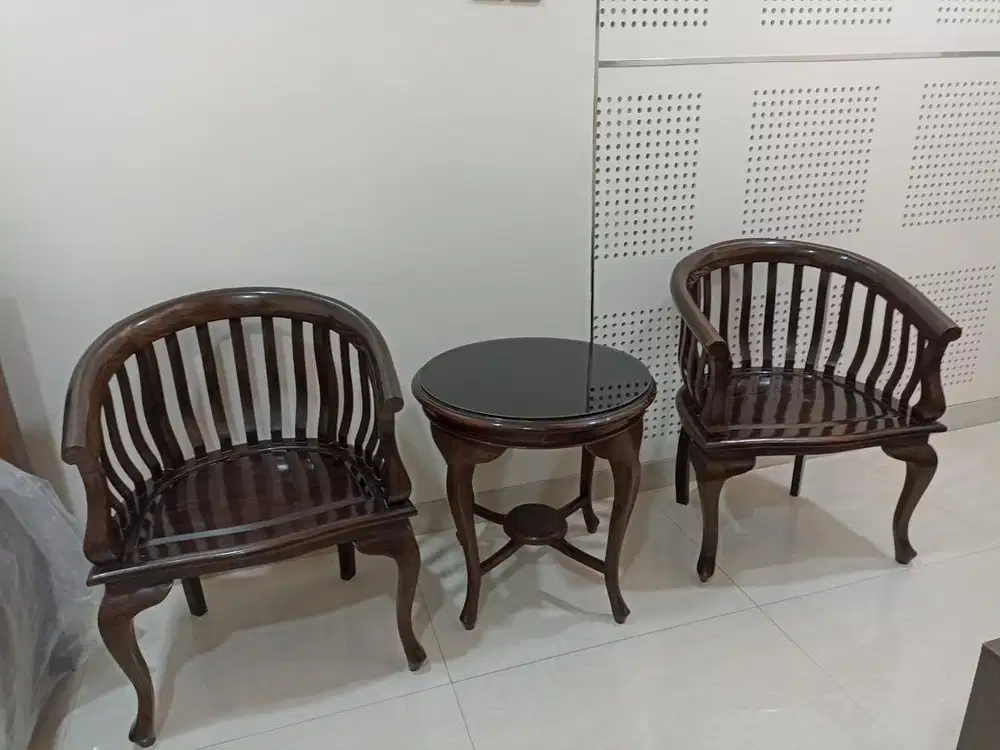 Bangku kayu jati
