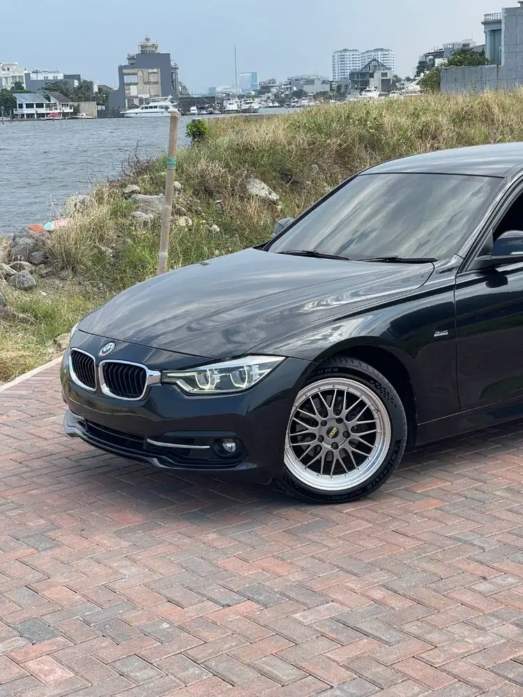 BMW 320i F30 B48 LCI 2016