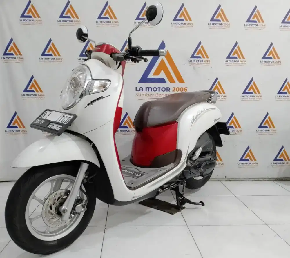 HONDA SCOOPY THN 2020 (TT/CASH/KREDIT)