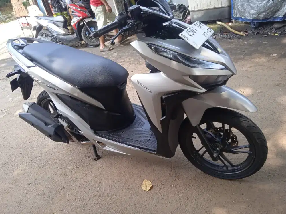 HONDA VARIO 150 KEYLES 2018 B DKI
