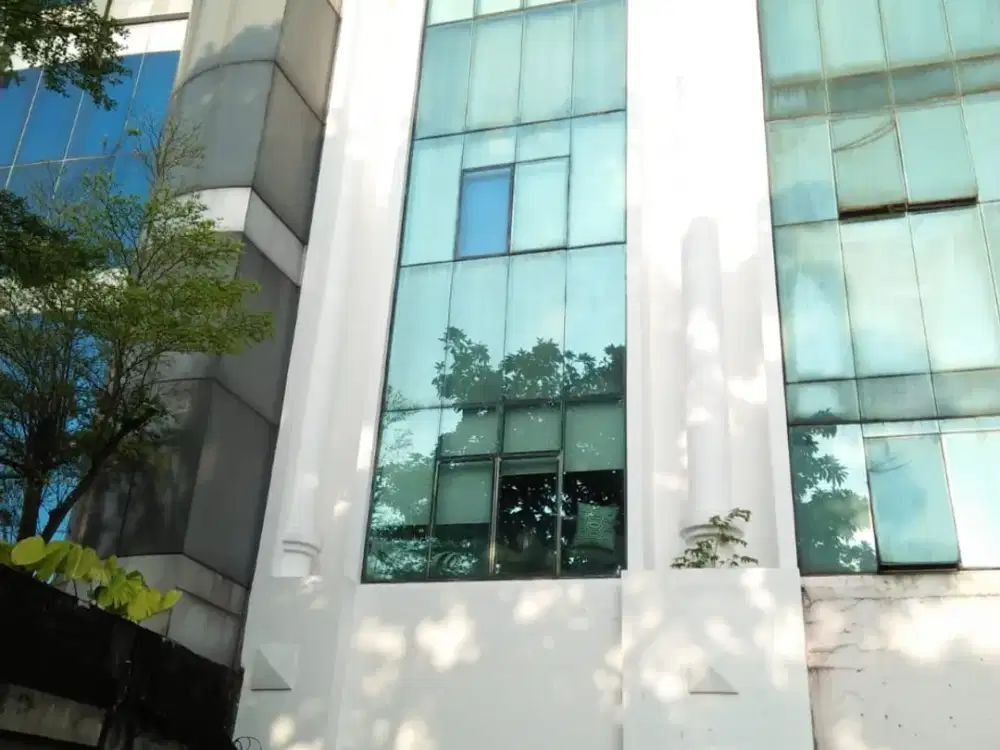 DIJUAL RUKO 5 LANTAI SIAP HUNI DI JL. CIPUTAT RAYA JAKSEL