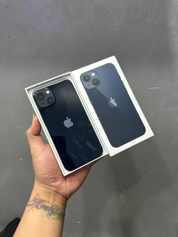 iPhone 13 256gb ibox likenew
