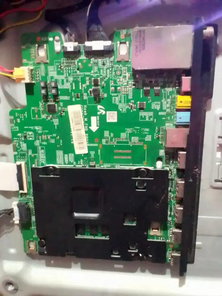 mb tv samsung smart ua43k5500ak