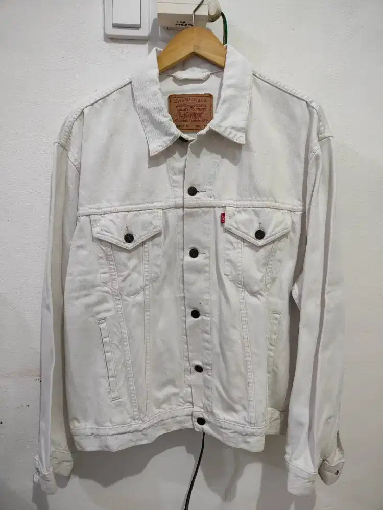 jaket denim levis original size XL