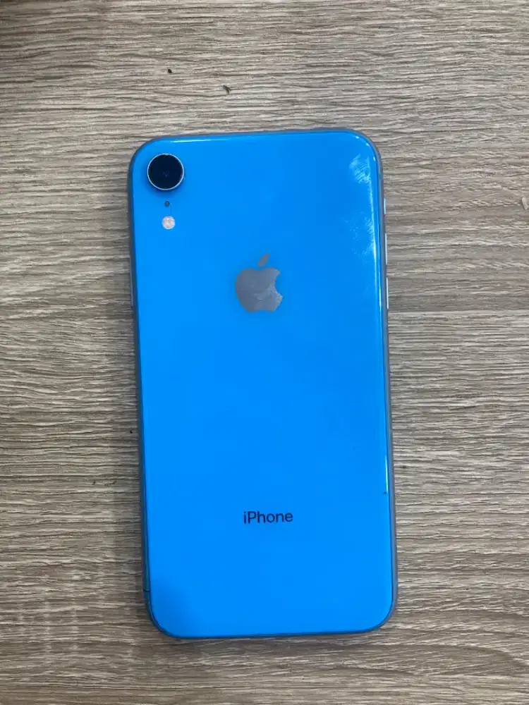 iPhone XR 64Gb
unit box
all operator