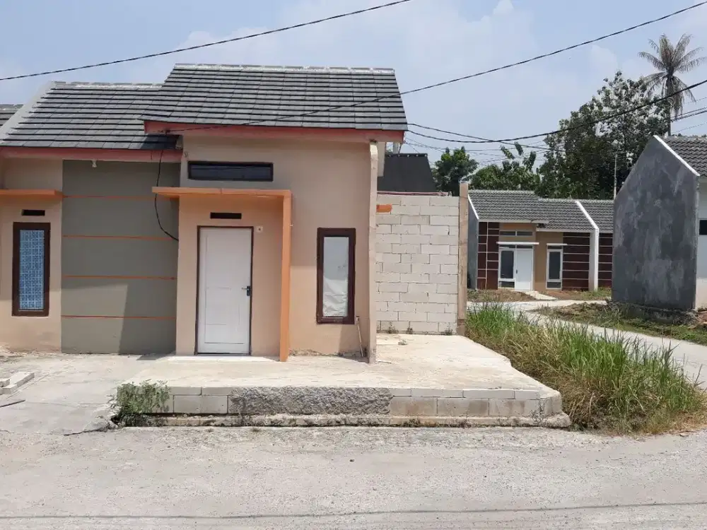 Dobel  Dinding. Rumah Hoek Subsidi Klapa Indah Cileungsi