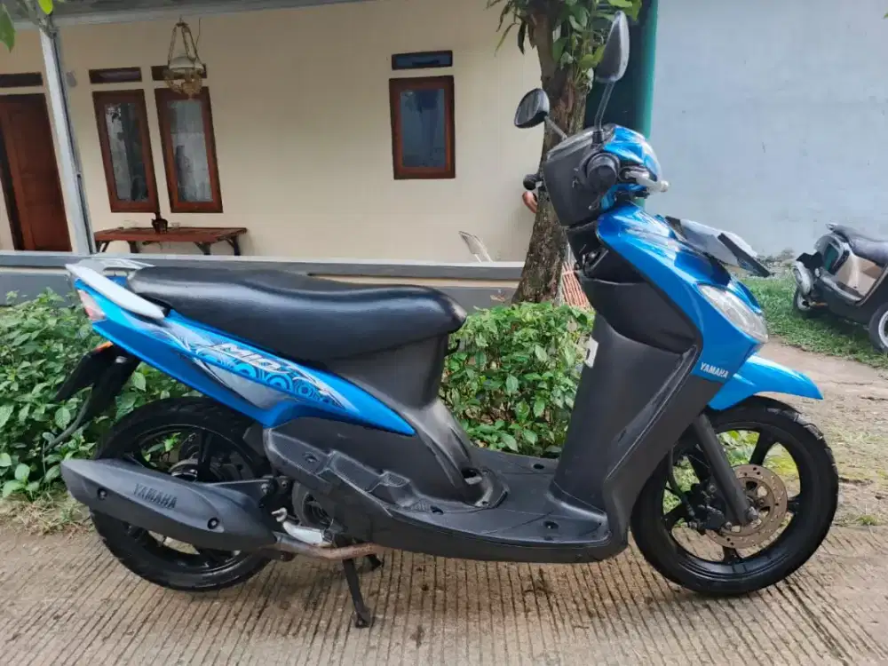 FULL ORISINIL !! YAMAHA MIO SMILE CW 2011 GRES RAWATAN MESIN PULEN BGT