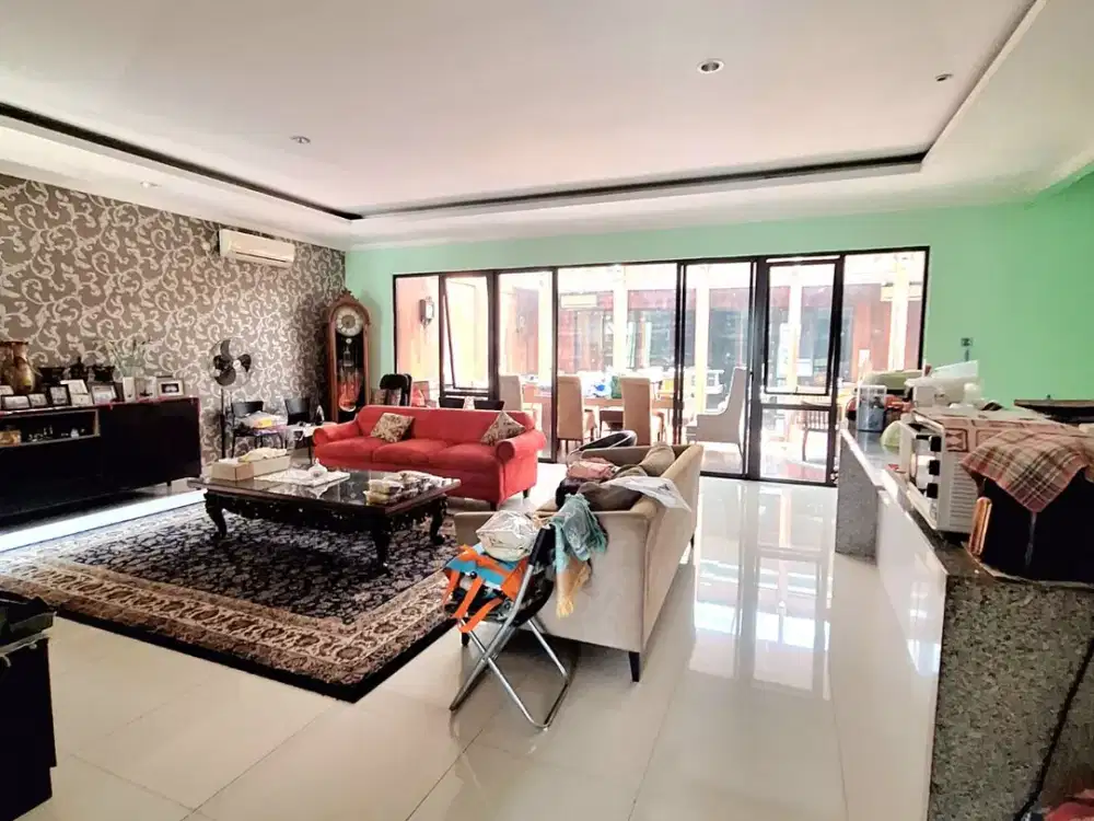 JUAL CEPAT! Rumah Cantik di Cluster Premium Kebayoran Villas - Bintaro Jaya, Tangerang Selatan