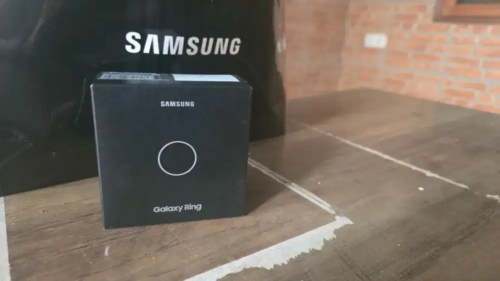 Samsung Galaxy Ring Titanium Silver Size 6 - BNIB Segel