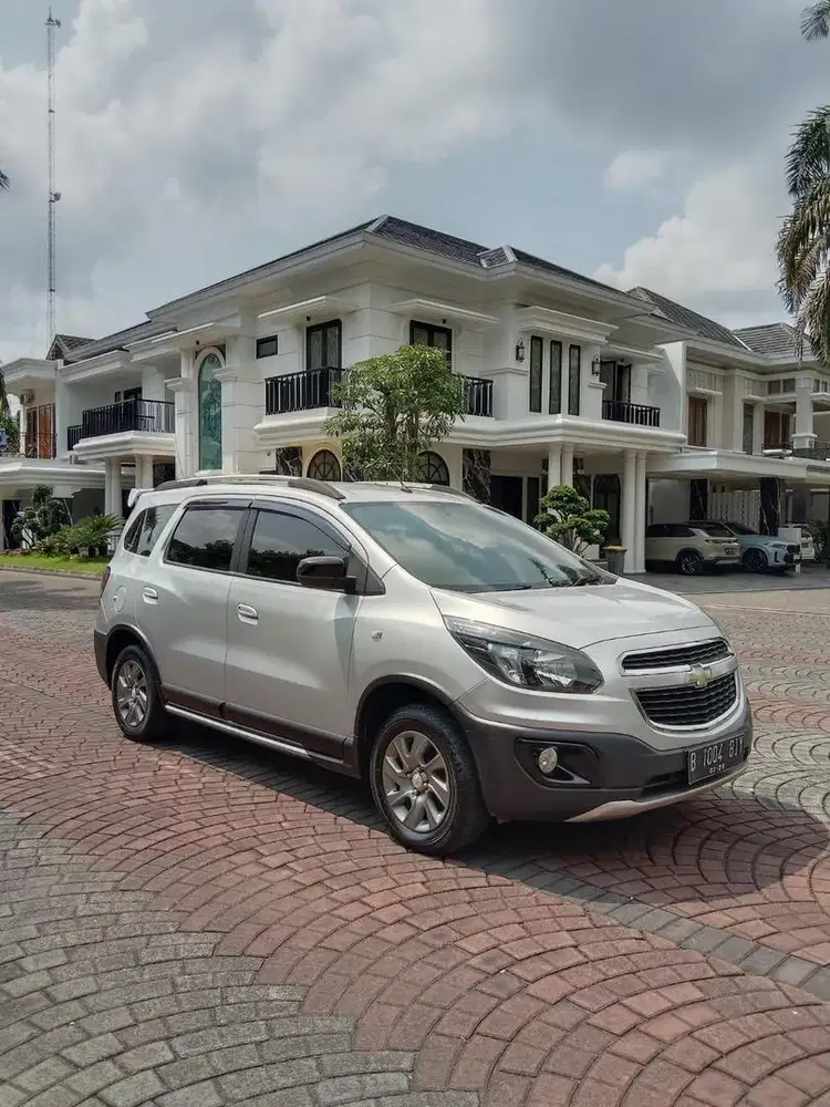 CHEVROLET SPIN ACTIV 1.5 AT 2015 // DP 15 JT SAJA