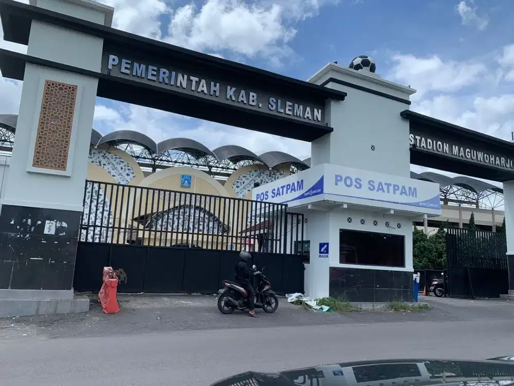 Strategis dekat Stadion Maguwoharjo dijual murah