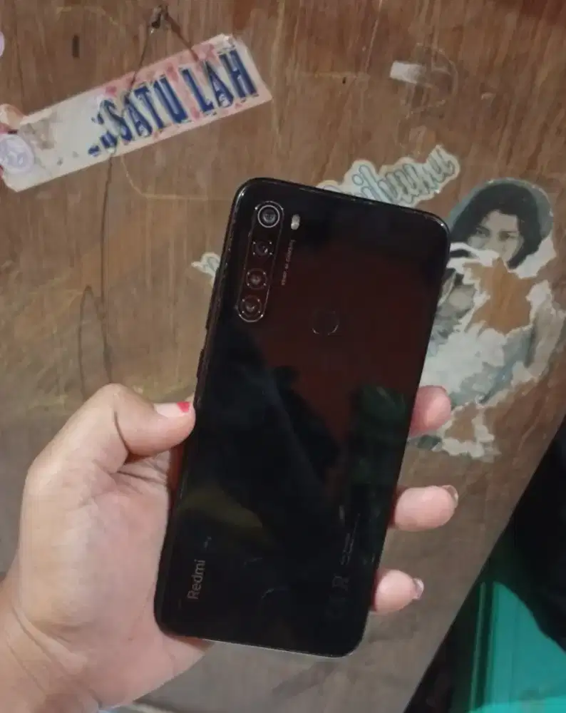 Redmi note 8 ram 4+1/64!.