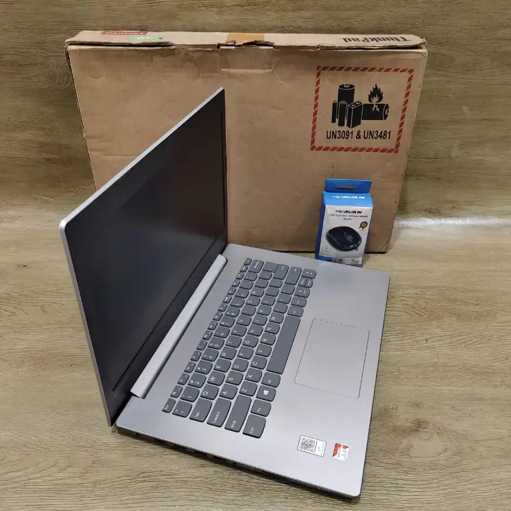 Laptop Lenovo Ideapad Slim Ram 8GB bonus Mouse Baru Siap pakai