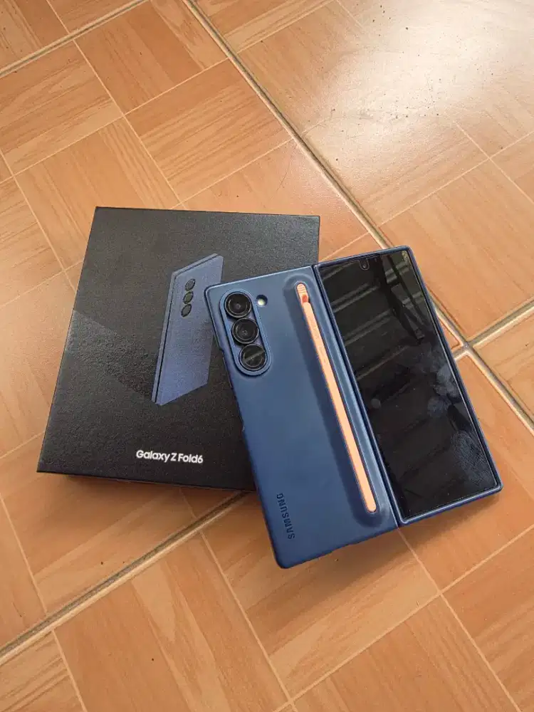Samsung Galaxy Z Fold 6