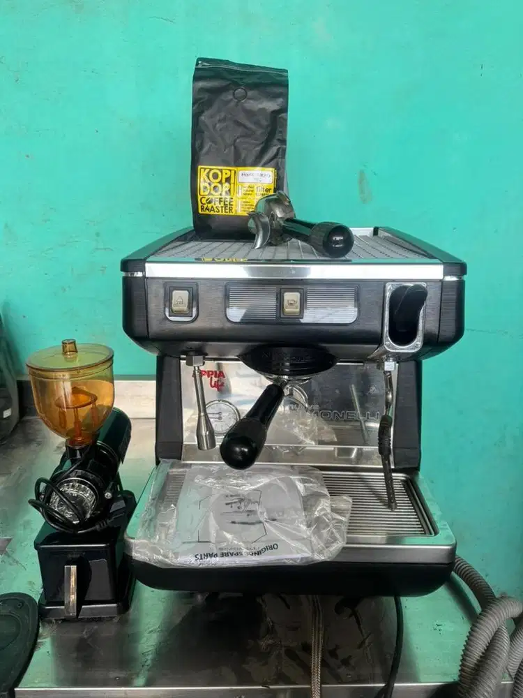 Jual cpat mesin Simonelli appia life 1G kondisi normal ex rmahan