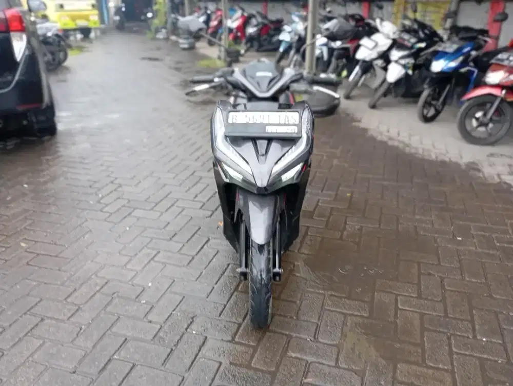 [PROMO OKT] Honda Vario 125 LED Tahun 2019 Surat Komplit