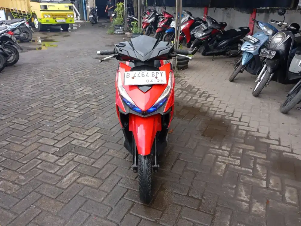 [PROMO OKT] Honda Vario 125 LED Tahun 2018 Surat Komplit