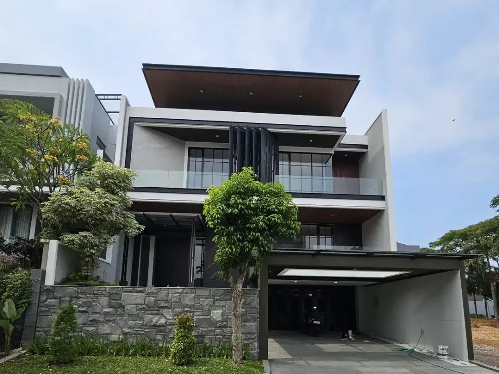 Rumah 3 Lantai di Citraland Waterfront Surabaya Dekat Ke Mana Aja