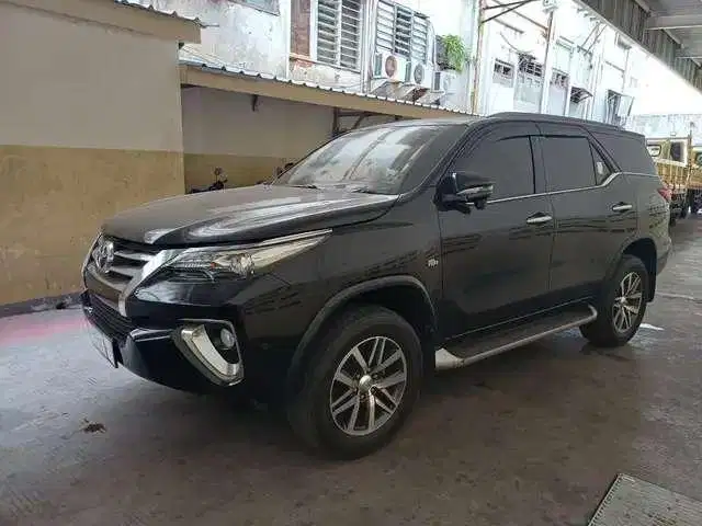 LOW DP Toyota Fortuner 2.7 4x2 SRZ Bensin-AT 2018 BJV